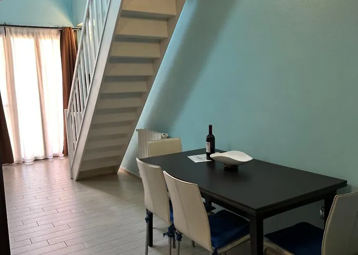 Via Roma House Casetta Tatil Evi